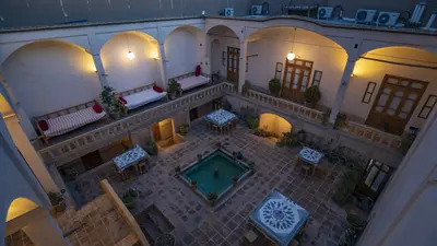 اقامتگاه سنتی کاشانه روشن - واحد 8