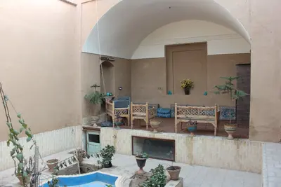 سوئیت سوئیت ۳ تخت سنتی کوچه ۳۱