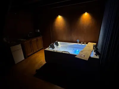 کلبه یک خوابه دوبلکس جکوزی دار آرتینا