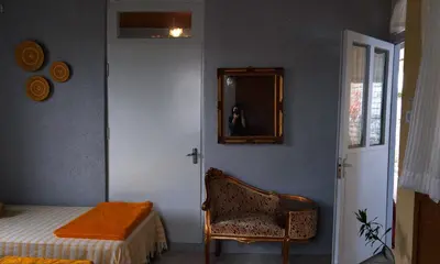 هاستل ما - واحد زرد