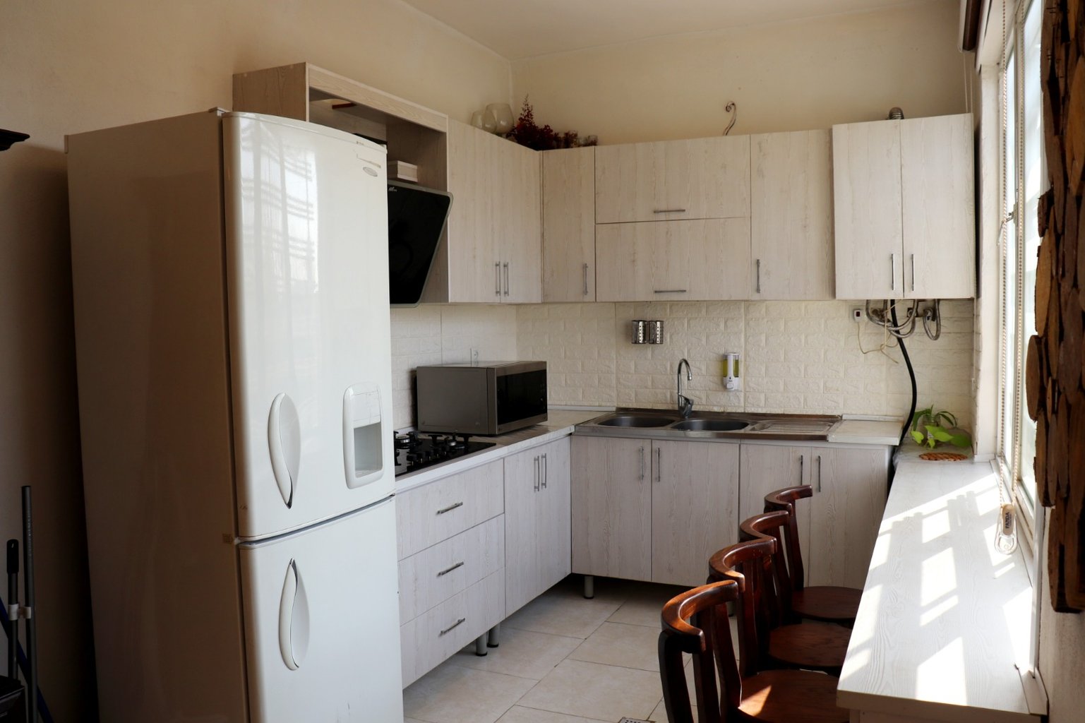 ویلا دوخوابه استخردار آبگرم آرین 2