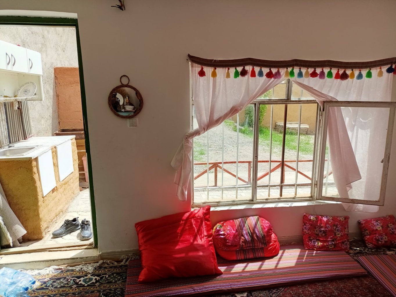 اقامتگاه سنتی باغ بهشت - واحد بهار