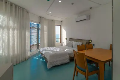 بومگردی دلفین - واحد یک خوابه 103