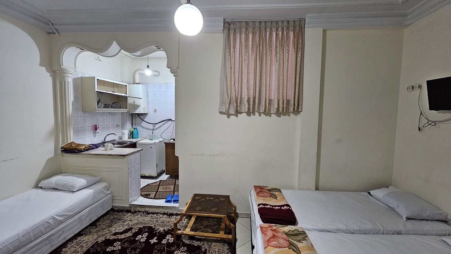 مجتمع اقامتی یک خوابه مرتضائی نیا - واحد 106