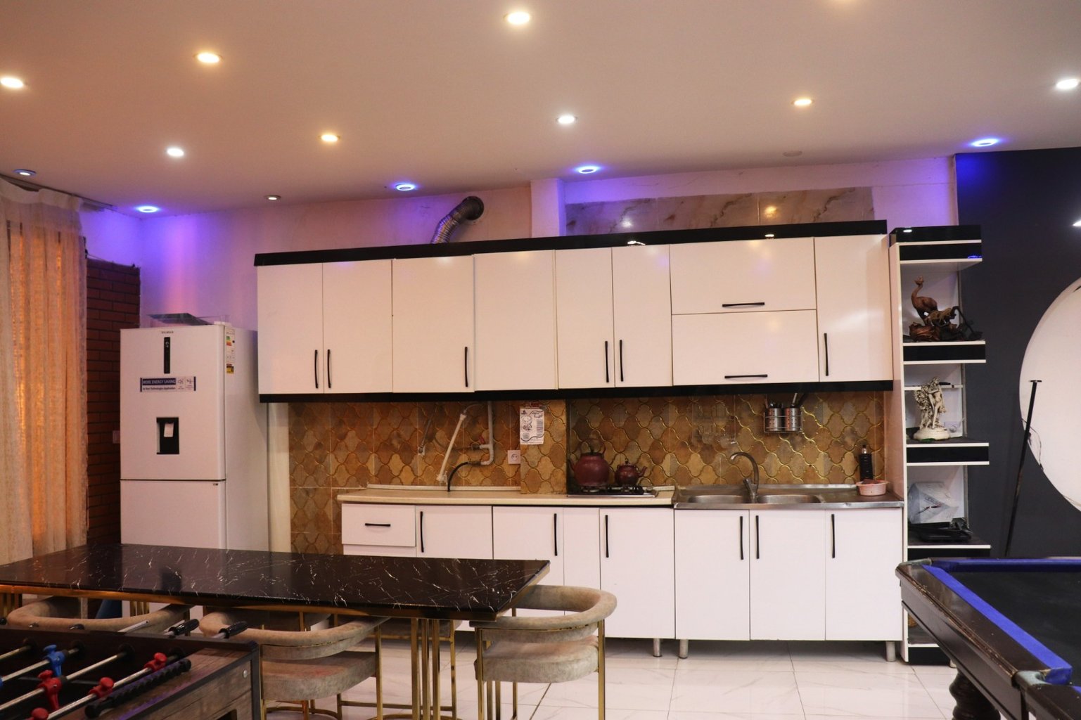 سه خوابه استخردار آبگرم امیردل