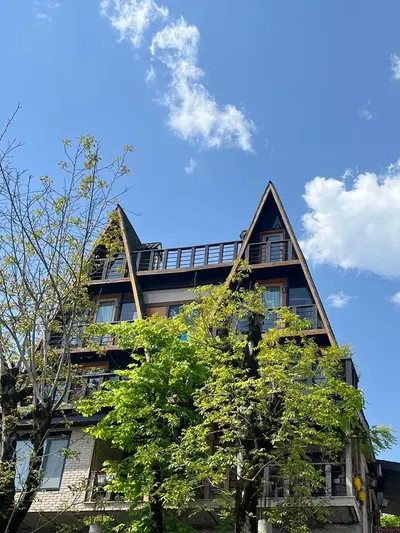 کلبه دوخوابه جنگلی مجنون 1