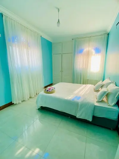 اقامتگاه سنتی اُمرو - خانه موج