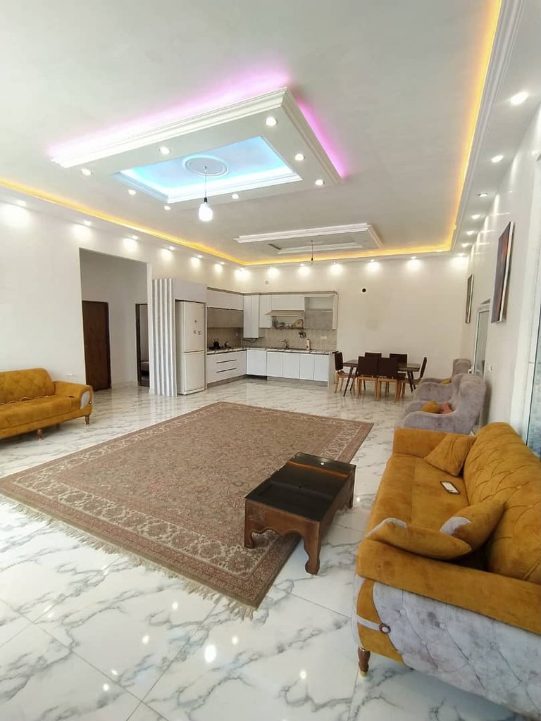 استخر جکوزی باغ ویلای گوزل