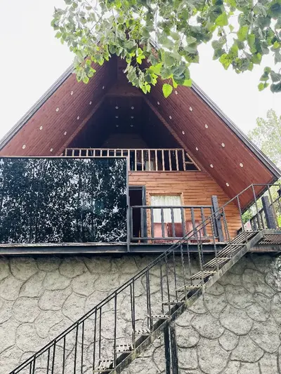 کلبه یک خوابه جکوزی دار پیروزه