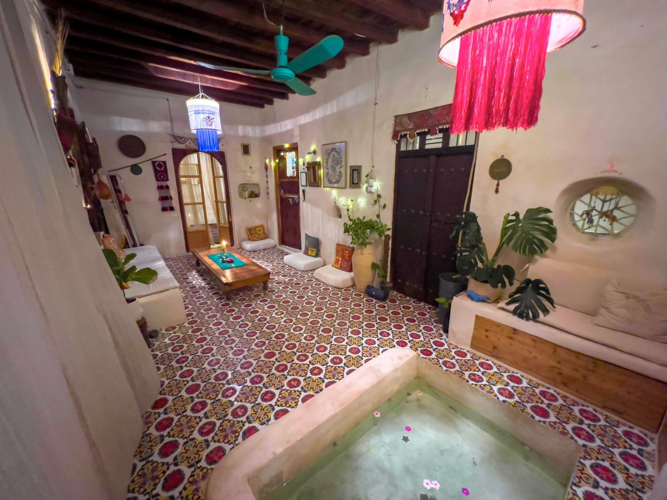 بومگردی ماتوسکا - واحد ساحلی مستر خلوتگاه