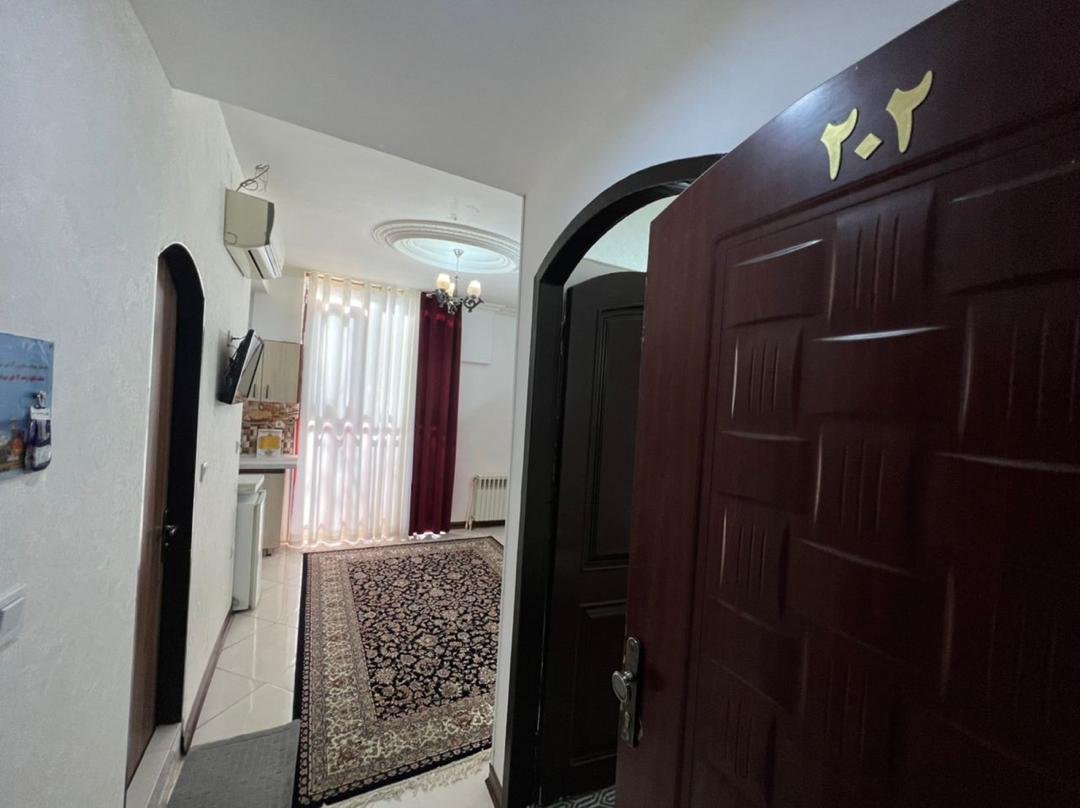 یک خوابه خردمند - واحد 402