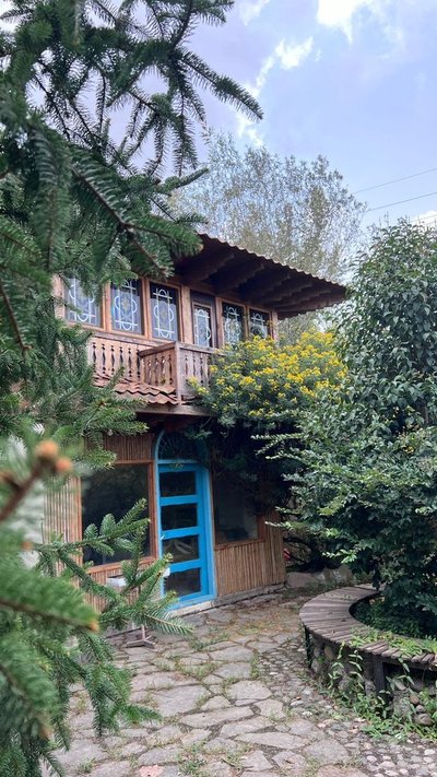 کلبه یک خوابه چوبی صدف 2