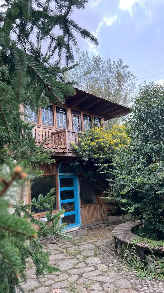 کلبه یک خوابه چوبی صدف 2