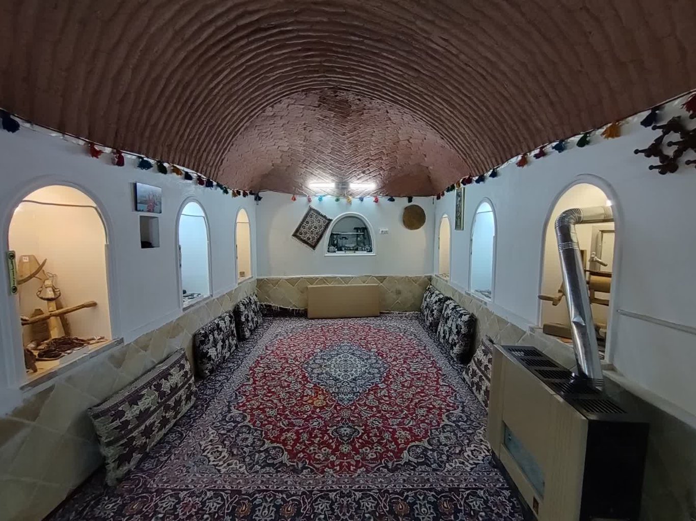 بوم گردی سرای کربلایی فریدون - واحد موزه