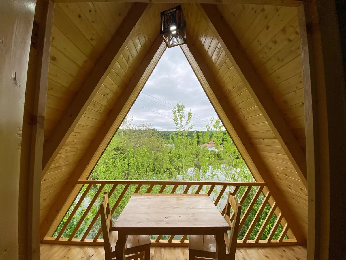 کلبه یک خوابه جنگلی میرکا