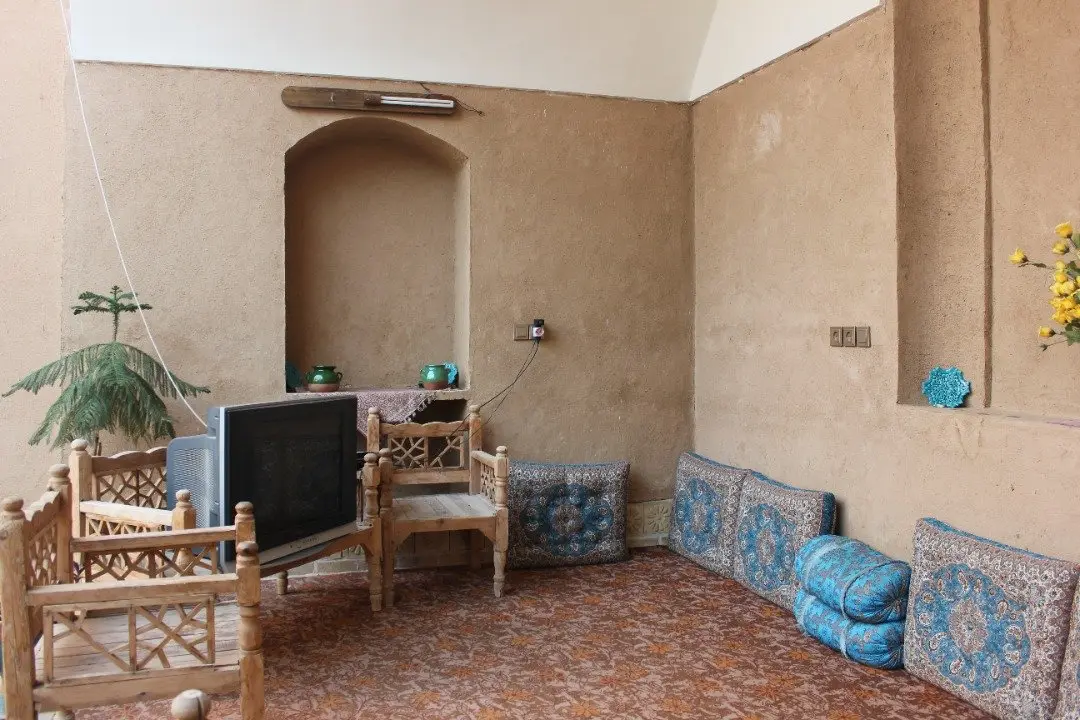 8 تخت سنتی واحد  ۳۱