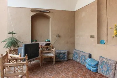 سوئیت سوئیت ۳ تخت سنتی کوچه ۳۱