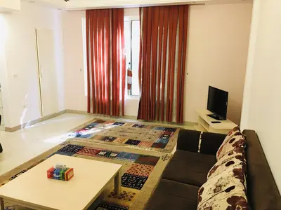 مجتمع اقامتی یک خوابه گلستان 2 واحد 201