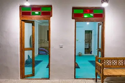 بومگردی پنج دری بربو - واحد آبی