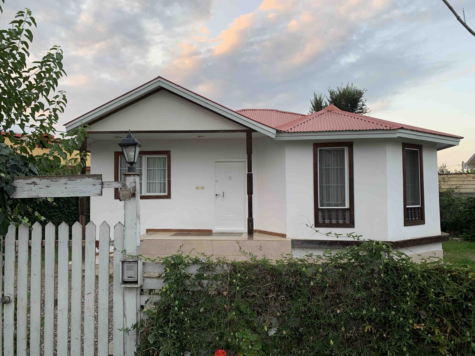 ویلا دوخوابه روستایی مزرعه پالونیا 1