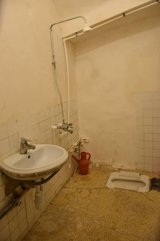 بوم گردی بام زشک طبقه اول
