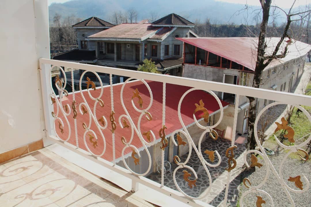 طاووس - واحد هفت تخته ۱۲۱