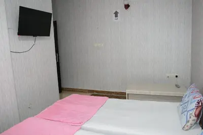 مسافرخانه ممتاز آبان - واحد سه تخته 23