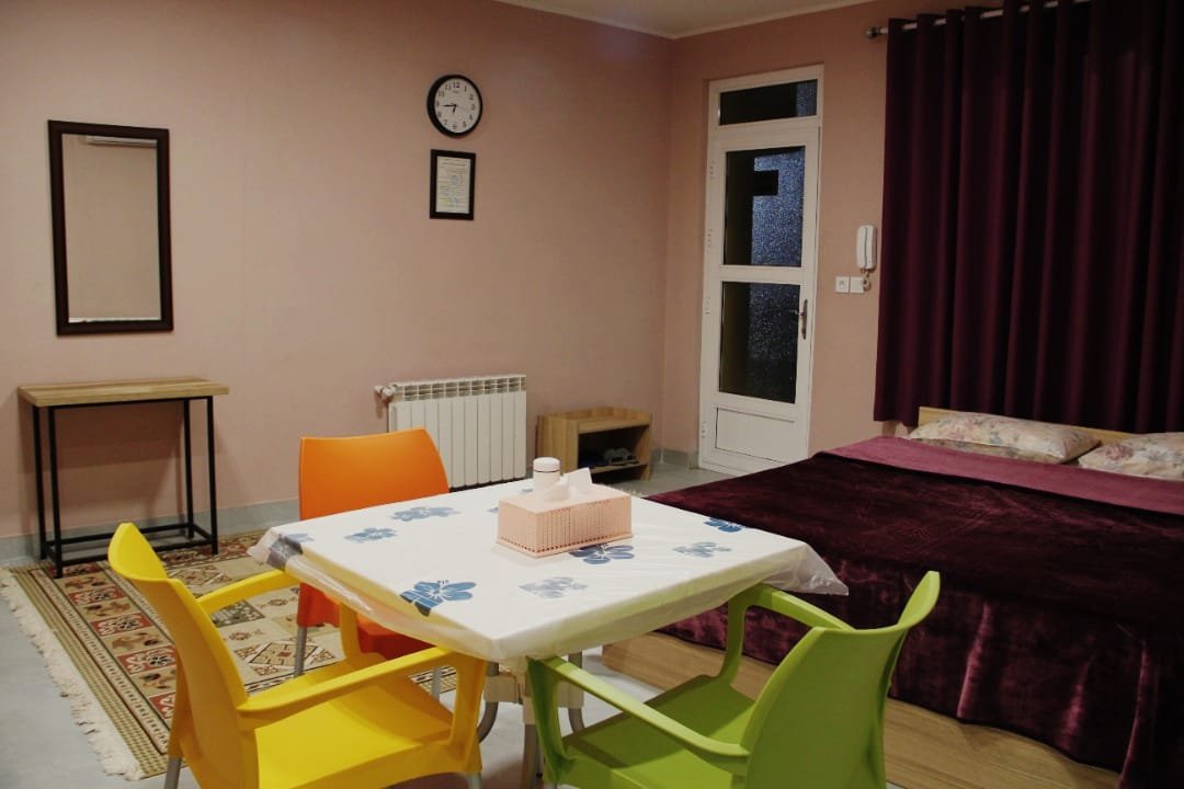 یک خوابه ترنج ۱۲