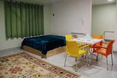 سوئیت یک خوابه ترنج ۱۸