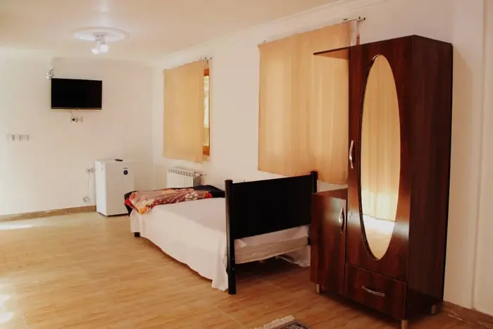 طاووس - واحد سه تخته ۱۰۴