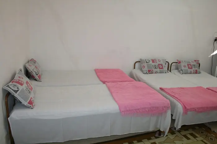 مسافرخانه ممتاز آبان - واحد پنج تخته 35