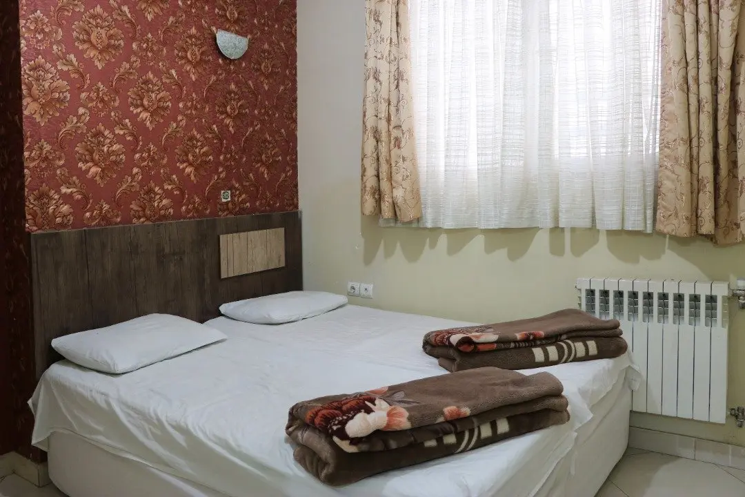 سوئیت چهار تخت ۳ منتظران المهدی