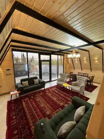 کلبه دوخوابه سوئیسی یوسفی ۲