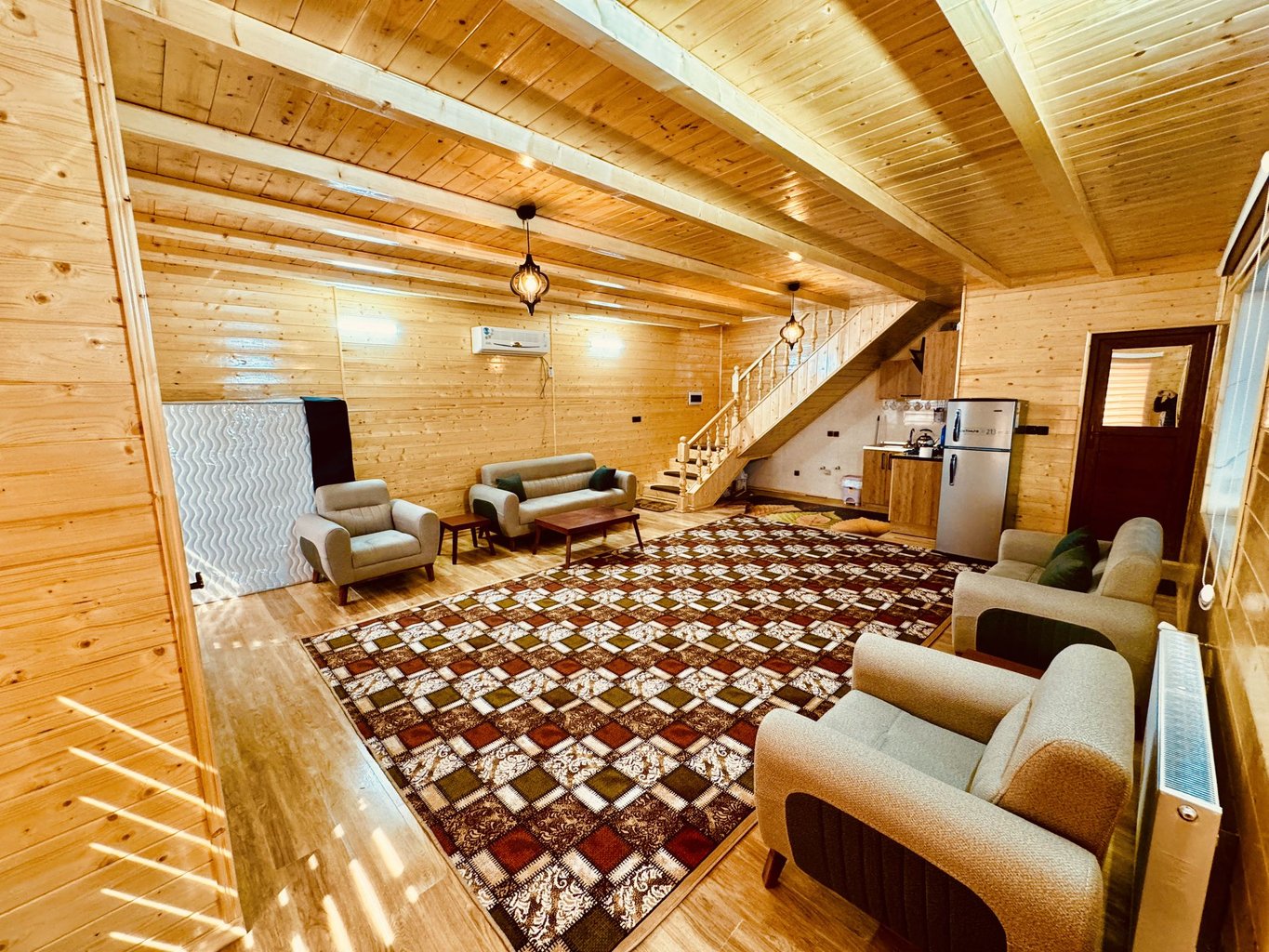 سه خوابه استخردار آبگرم لفور