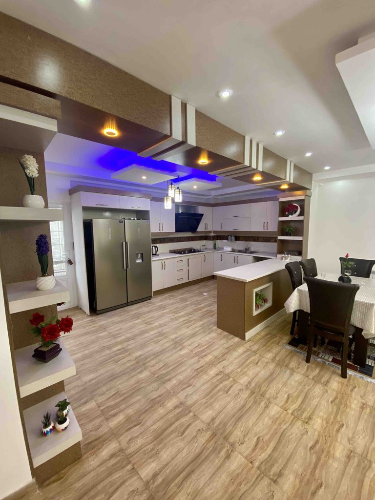 آپارتمان دوخوابه ساحلی دریا