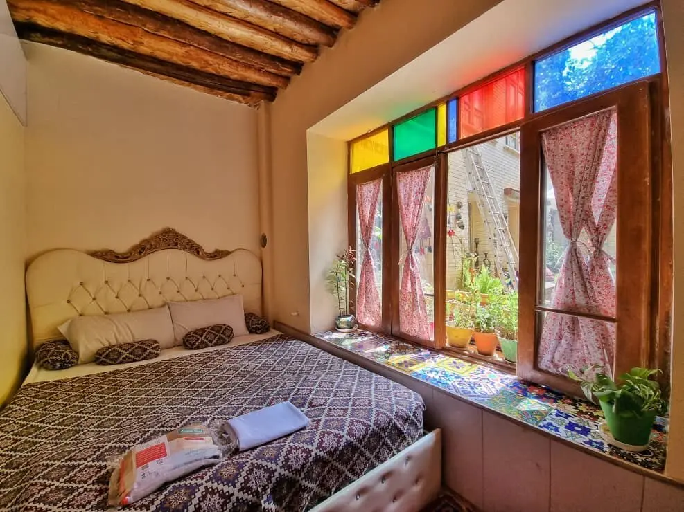 بوم گردی ماه سلطان - واحد زربانو