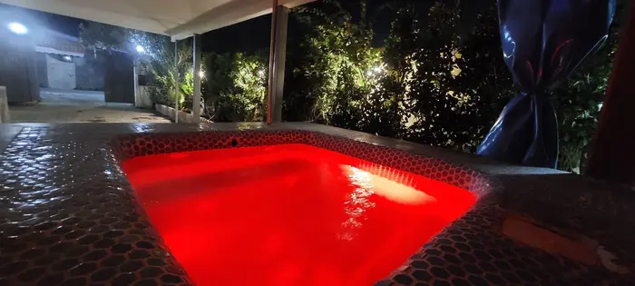 دوخوابه جکوزی دار دریایی