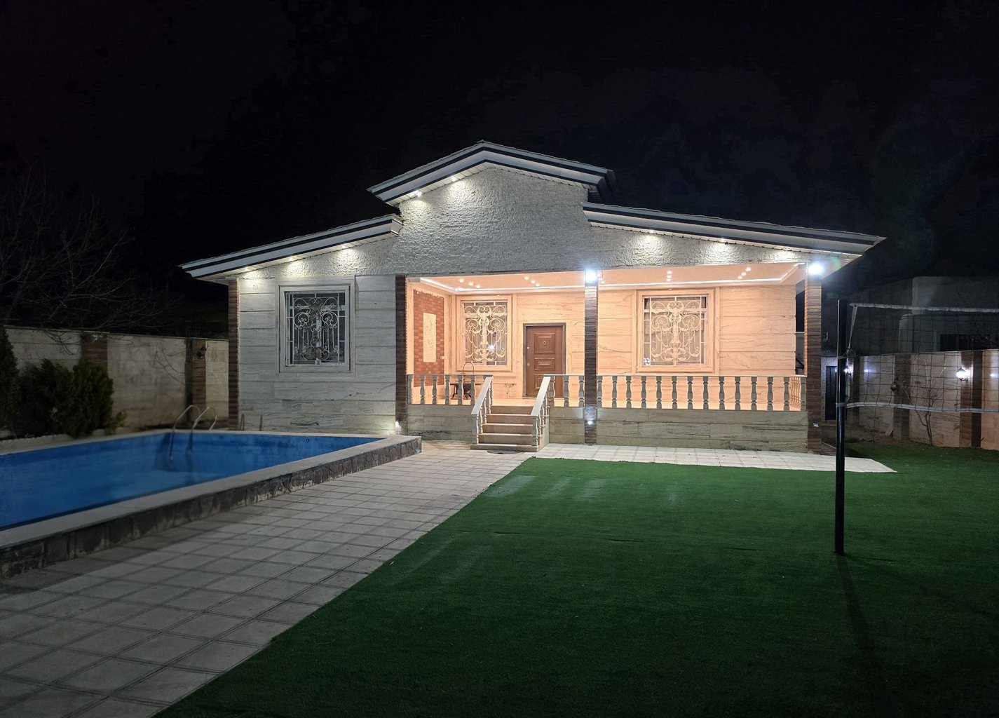 ویلا دوخوابه سرو ۱