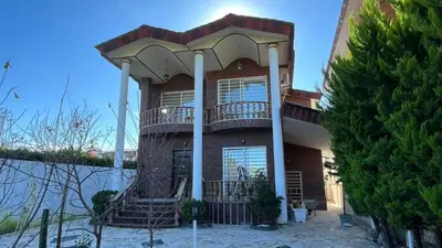 ویلا دوخوابه ساحلی اوستا