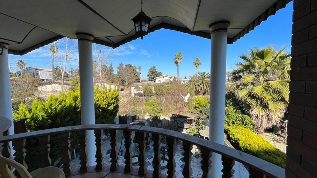 دوخوابه ساحلی اوستا