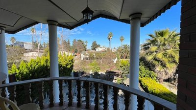 ویلا دوخوابه ساحلی اوستا