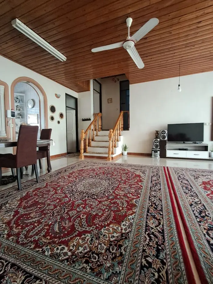 ویلا دوخوابه بیدمجنون ۲ - پذیرایی