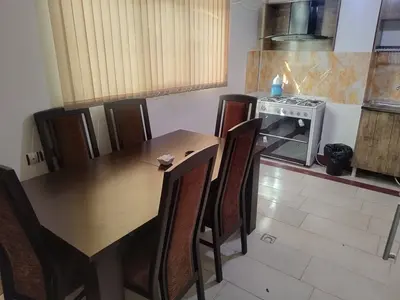 آپارتمان سه خوابه هنر