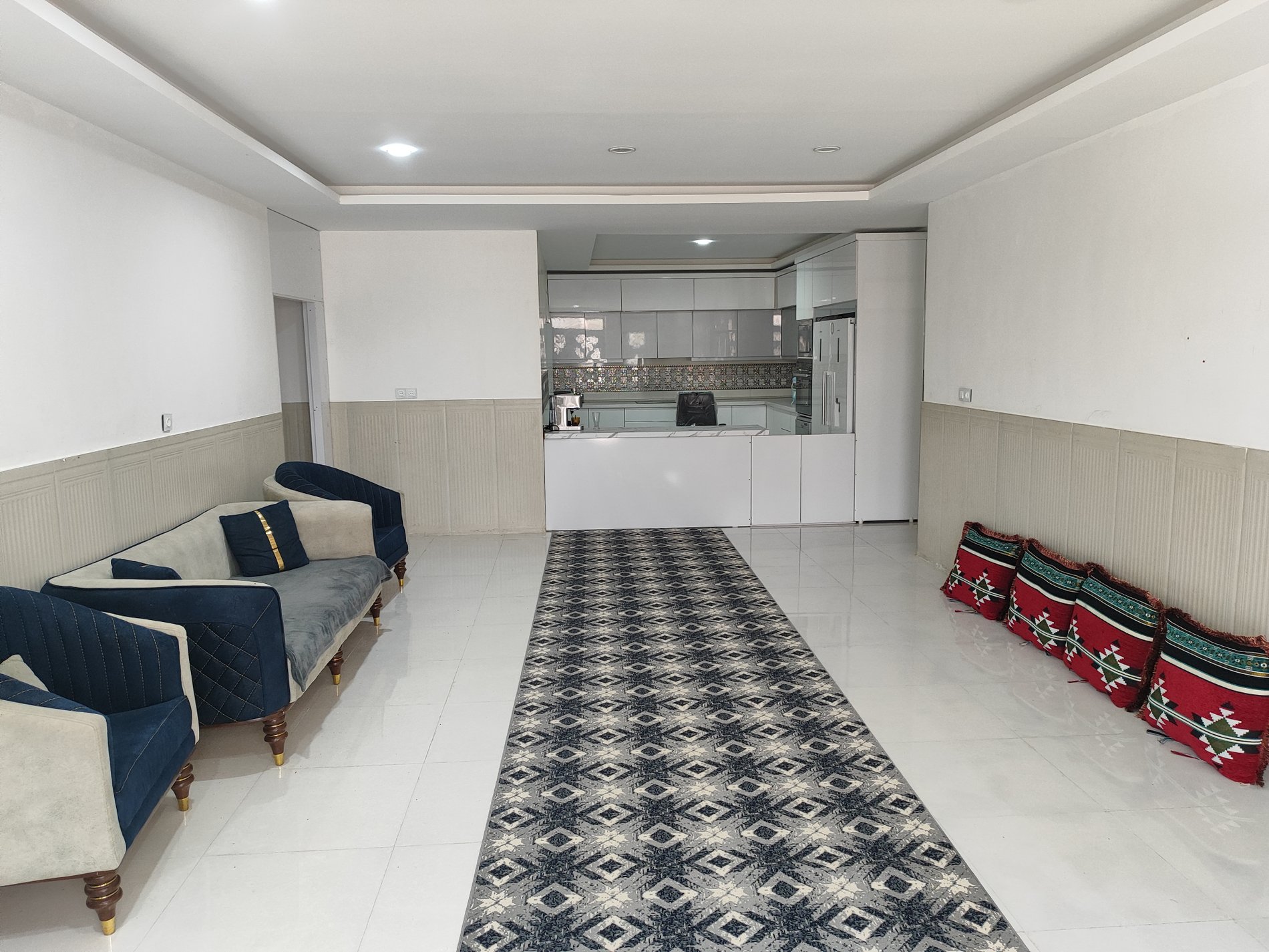 ویلا چهارخوابه نخل و دریا