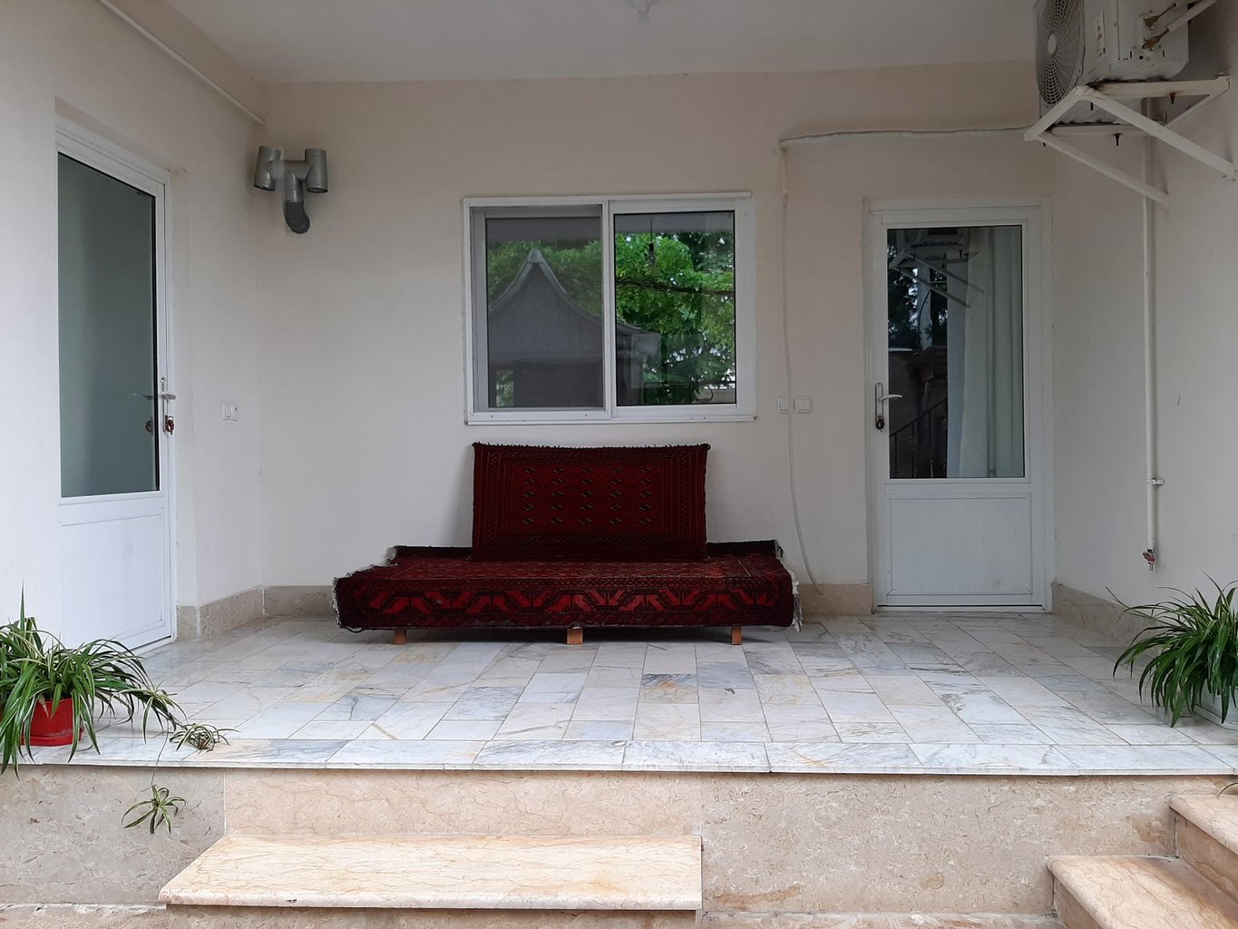 فلت آزادمهر