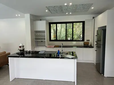 ویلا یک خوابه باغ مدرن