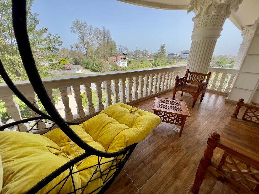 ویلا سه خوابه استخردار آبگرم عمارت مادر