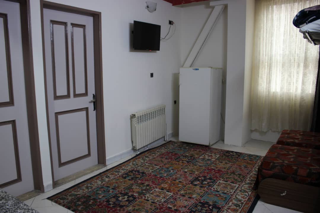 اجاره روزانه آپارتمان دوخوابه شیخ طوسی مشهد