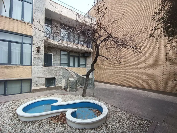 سوئیت دو خوابه خاطره ها واحد 100 - حیاط