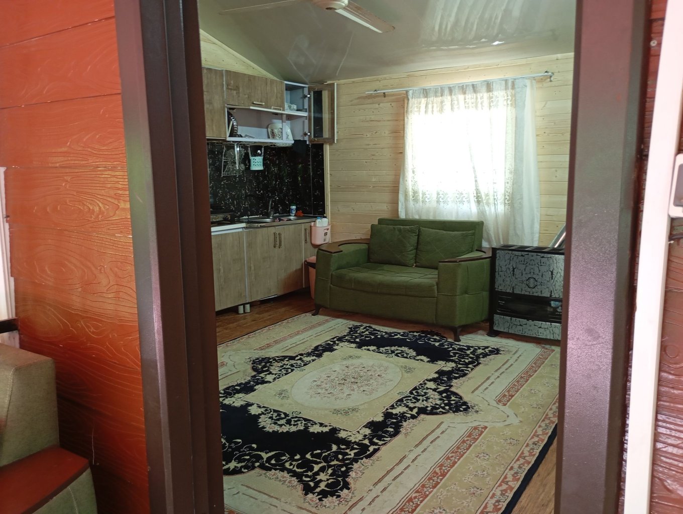 کلبه یک خوابه جنگلی جوارم